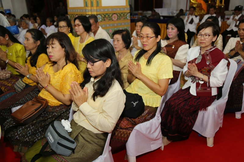 พิธีเจริญพระพุทธมนต์สมโภชผ้าพระกฐินพระราชทาน ประจำปี 2562 โดย สำนักงานการตรวจเงินแผ่นดิน ณ วัดหนองแวง พระอารามหลวง ตำบลในเมือง