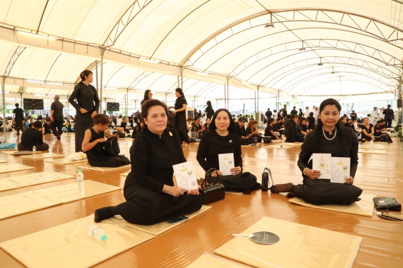 พิธีเจริญพระพุทธมนต์ ถวายพระราชกุศล