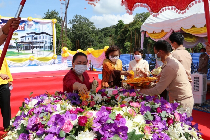 พิธีวางศิลาฤกษ์อาคารที่ทำการและอาคารชุดพักอาศัย สำนักตรวจเงินแผ่นดินจังหวัดนครนายก