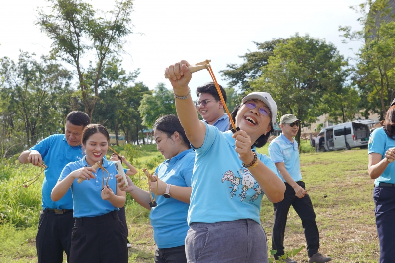 พิธีทำบุญตักบาตรข้าวสารอาหารแห้ง เดือนกุมภาพันธ์
