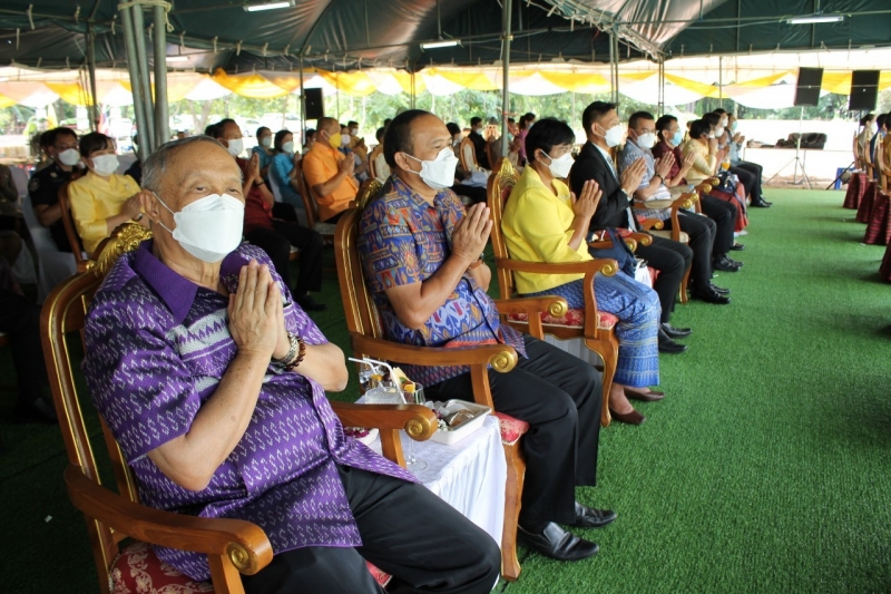 พิธีวางศิลาฤกษ์อาคารที่ทำการสำนักตรวจเงินแผ่นดินจังหวัดสุรินทร์ พร้อมอาคารชุดพักอาศัยและสิ่งก่อสร้างประกอบ