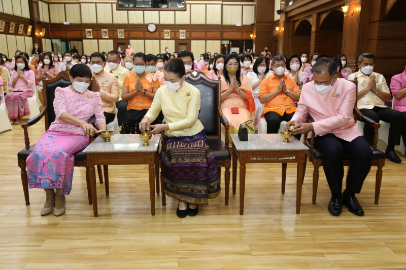 พิธีเจริญพระพุทธมนต์เพื่อความเป็นสิริมงคล เนื่องในโอกาสปีใหม่ พุทธศักราช 2566 ณ สำนักงานการตรวจเงินแผ่นดิน