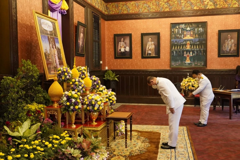 ลงนามถวายพระพร
