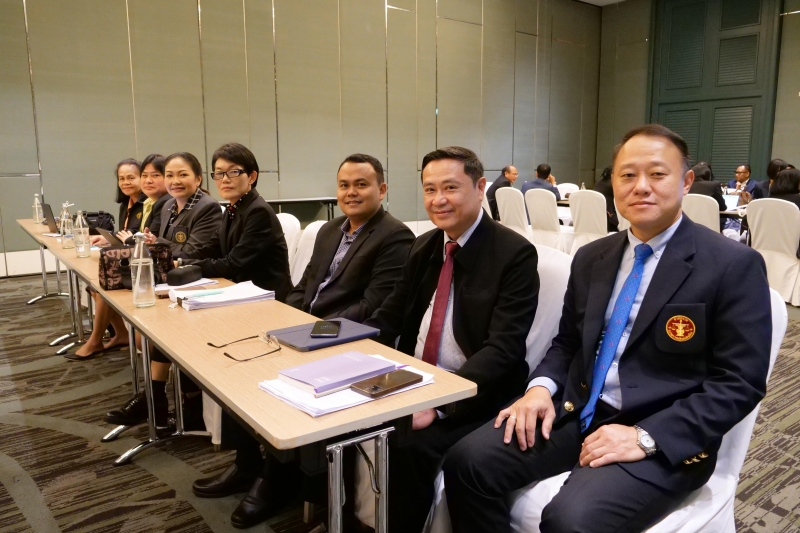 พิธีทำบุญตักบาตรข้าวสารอาหารแห้ง เดือนกุมภาพันธ์