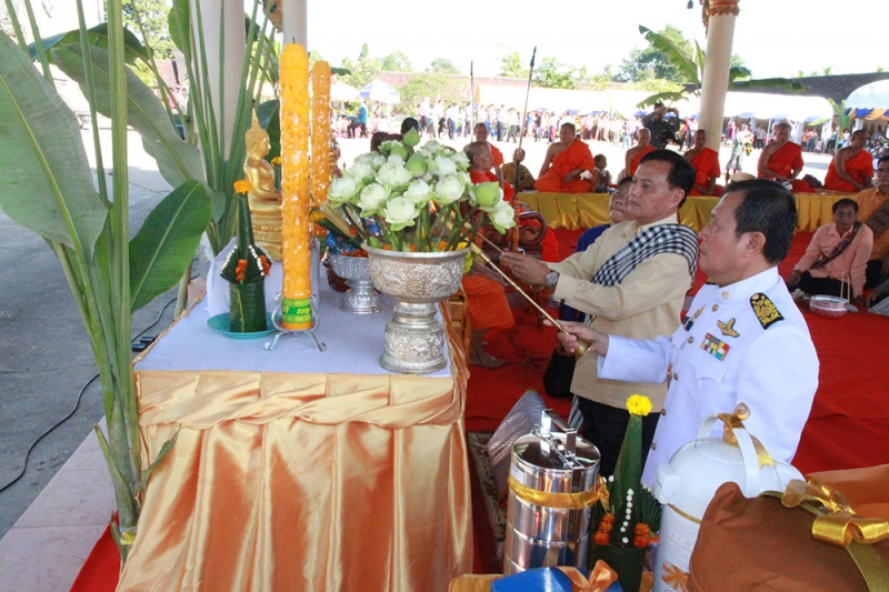 ประธานคณะกรรมการตรวจเงินแผ่นดินเป็นประธานในพิธีถวายผ้าไตรพระราชทาน