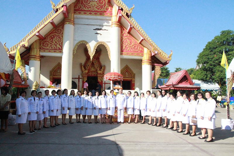 คณะผู้บริหาร ถ่ายภาพร่วมกัน