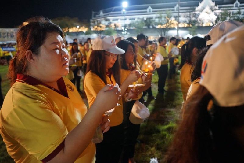 สตง.ร่วมเดินริ้วขบวนอัญเชิญเครื่องราชสักการะและร่วมพิธีจุดเทียนถวายพระพรชัยมงคลเนื่องในโอกาสวันเฉลิมพระชนมพรรษาพระบาทสมเด็จพระเจ