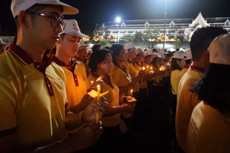 สตง.ร่วมเดินริ้วขบวนอัญเชิญเครื่องราชสักการะและร่วมพิธีจุดเทียนถวายพระพรชัยมงคลเนื่องในโอกาสวันเฉลิมพระชนมพรรษาพระบาทสมเด็จพระเจ