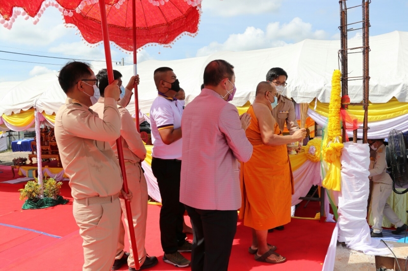 พิธีวางศิลาฤกษ์อาคารที่ทำการและอาคารชุดพักอาศัย สำนักตรวจเงินแผ่นดินจังหวัดนครนายก