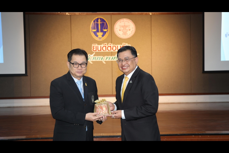 ศึกษาดูงานศาลปกครอง