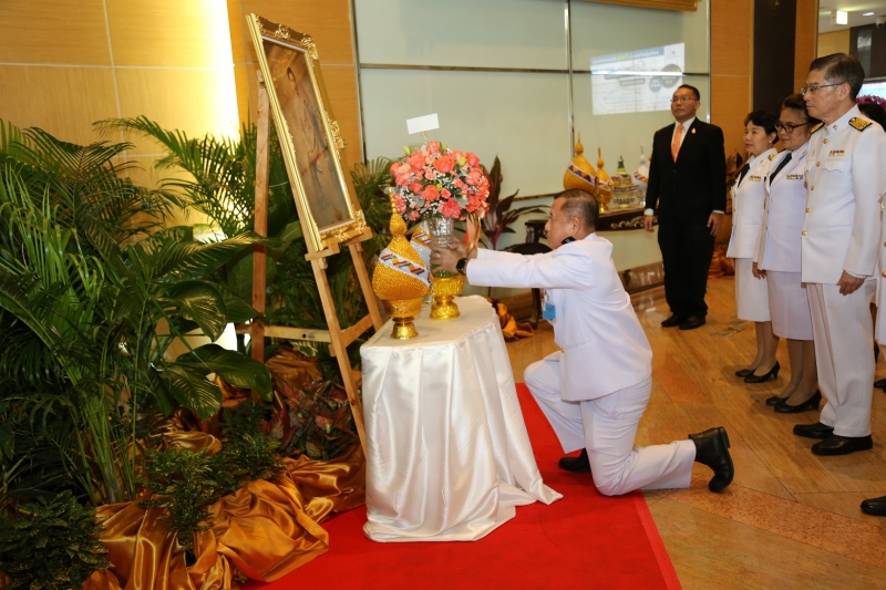 สตง.ลงนามถวายพระพร 