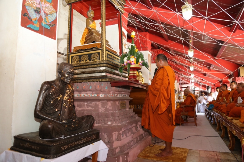 พิธีอธิษฐานจิตมวลสาร แผ่นจาร และแผ่นดวงชะตา พระพุทธโสธร รุ่น มงคลแผ่นดิน 108 ณ วัดพระมหาธาตุ วรมหาวิหาร จังหวัดนครศรีธรรมราช