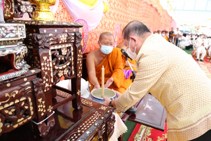 พิธีเททองหล่อพระพุทธโสธร รุ่น มงคลแผ่นดิน 108
