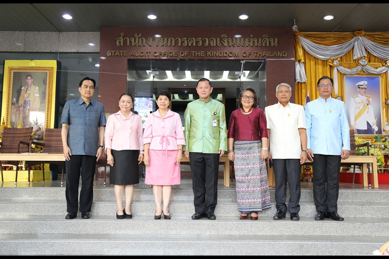 พิธีทำบุญตักบาตรข้าวสารอาหารแห้ง เดือนมีนาคม 2562