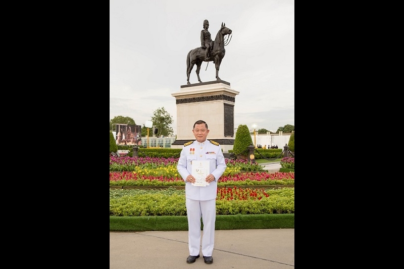  พิธีมหามงคลบำเพ็ญพระราชกุศลและเจริญพระพุทธมนต์ถวายพระพรชัยมงคล