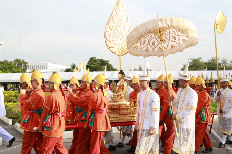 สวดมนต์ในพิธีมหามงคลบำเพ็ญพระราชกุศล