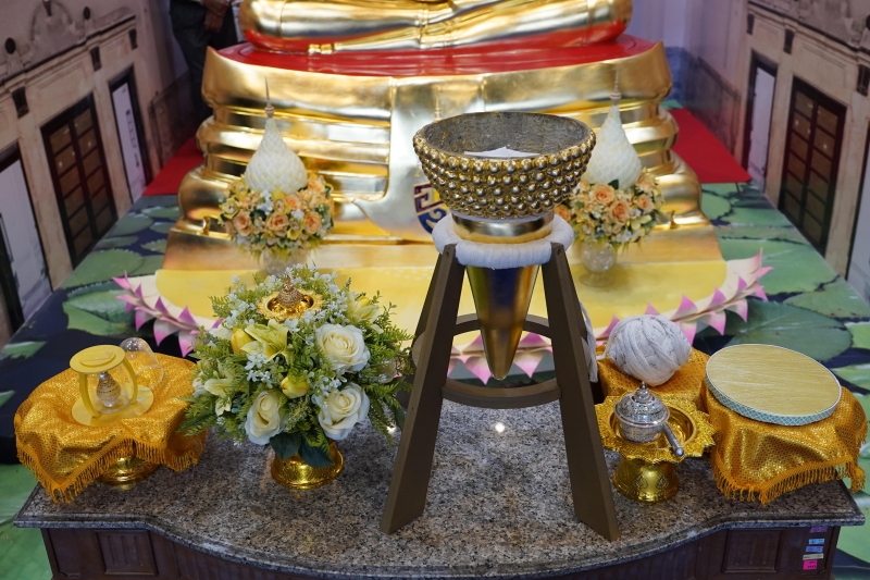 2567-02-09 พิธีเจริญพระพุทธมนต์สมโภชพระพุทธโสธร และบรรจุพระบรมสารีริกธาตุ