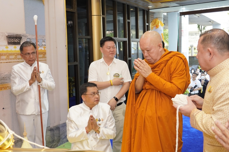 2567-02-09 พิธีเจริญพระพุทธมนต์สมโภชพระพุทธโสธร และบรรจุพระบรมสารีริกธาตุ