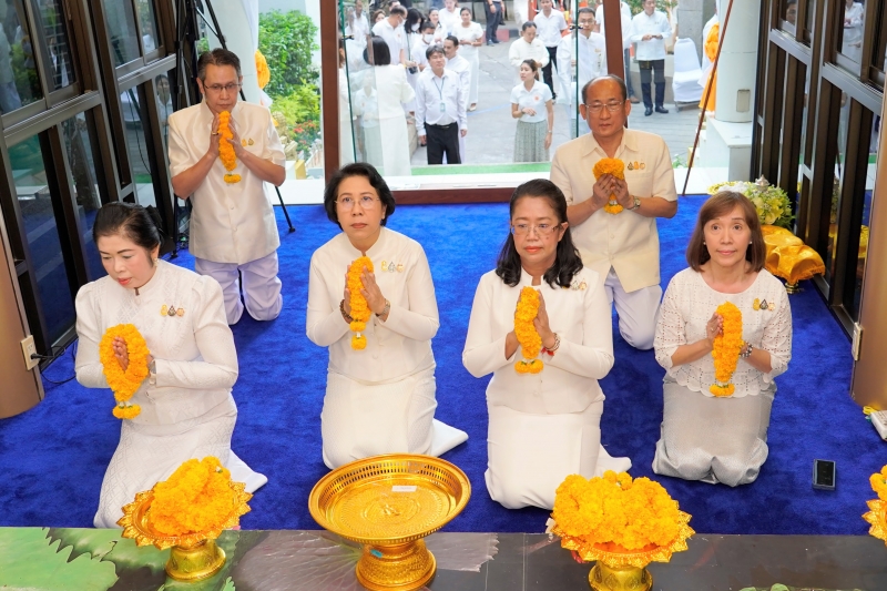 2567-02-09 พิธีเจริญพระพุทธมนต์สมโภชพระพุทธโสธร และบรรจุพระบรมสารีริกธาตุ