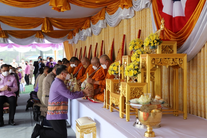 พิธีวางศิลาฤกษ์อาคารสำนักตรวจเงินแผ่นดินจังหวัดอุทัยธานี พร้อมอาคารชุดพักอาศัย
