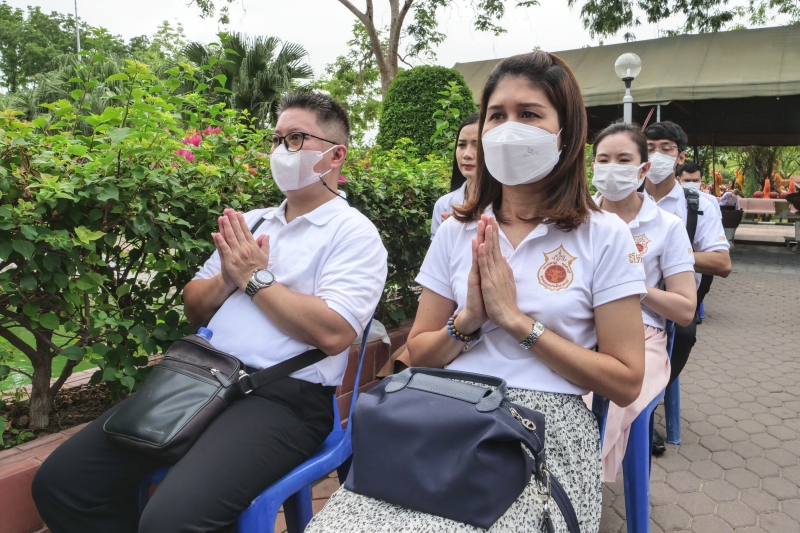 พิธีบวงสรวงดวงพระวิญญาณสมเด็จพระนเรศวรมหาราช ณ บริเวณวิหารสมเด็จพระนเรศวร วัดใหญ่ชัยมงคล จังหวัดพระนครศรีอยุธยา