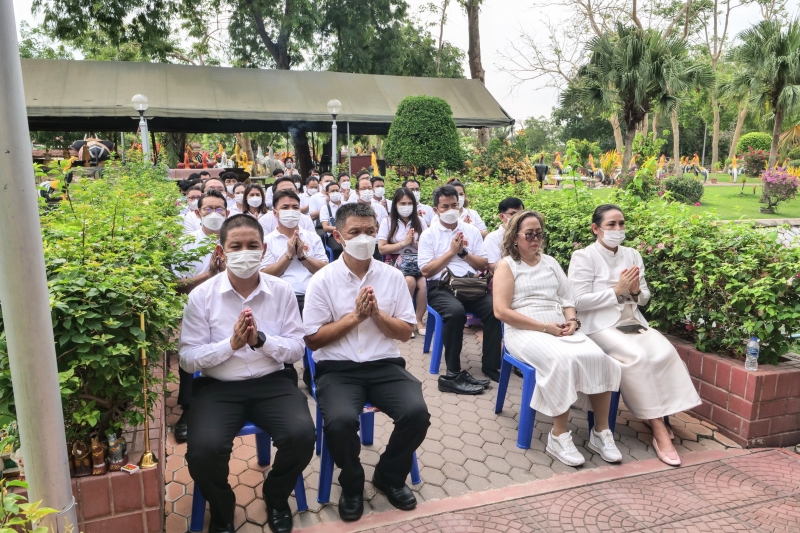 พิธีบวงสรวงดวงพระวิญญาณสมเด็จพระนเรศวรมหาราช ณ บริเวณวิหารสมเด็จพระนเรศวร วัดใหญ่ชัยมงคล จังหวัดพระนครศรีอยุธยา