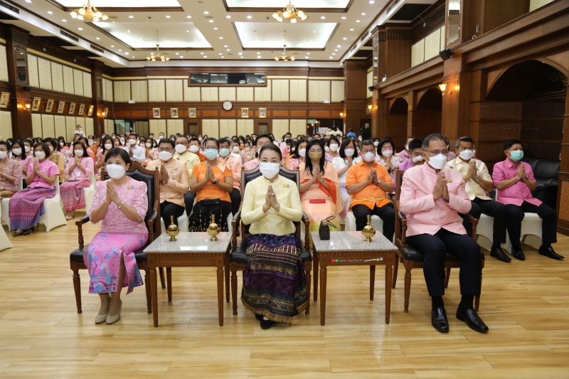 พิธีเจริญพระพุทธมนต์เพื่อความเป็นสิริมงคล เนื่องในโอกาสปีใหม่ พุทธศักราช 2566 ณ สำนักงานการตรวจเงินแผ่นดิน