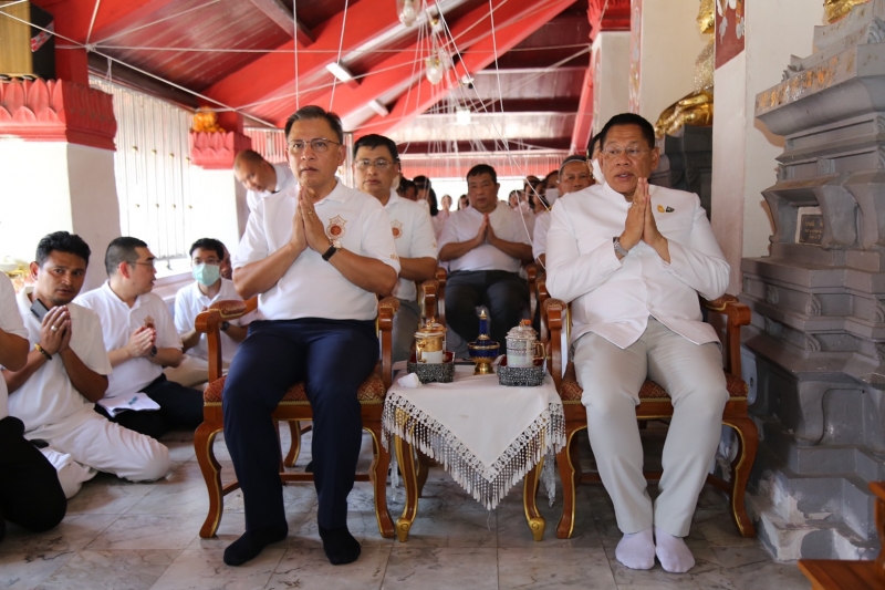 พิธีอธิษฐานจิตมวลสาร แผ่นจาร และแผ่นดวงชะตา พระพุทธโสธร รุ่น มงคลแผ่นดิน 108 ณ วัดพระมหาธาตุ วรมหาวิหาร จังหวัดนครศรีธรรมราช