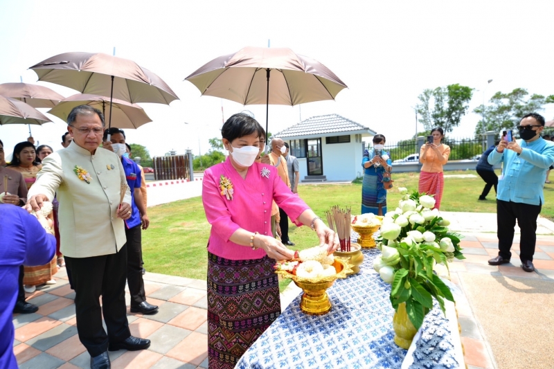 พิธีเปิดอาคารที่ทำการสำนักตรวจเงินแผ่นดินจังหวัดนครพนม