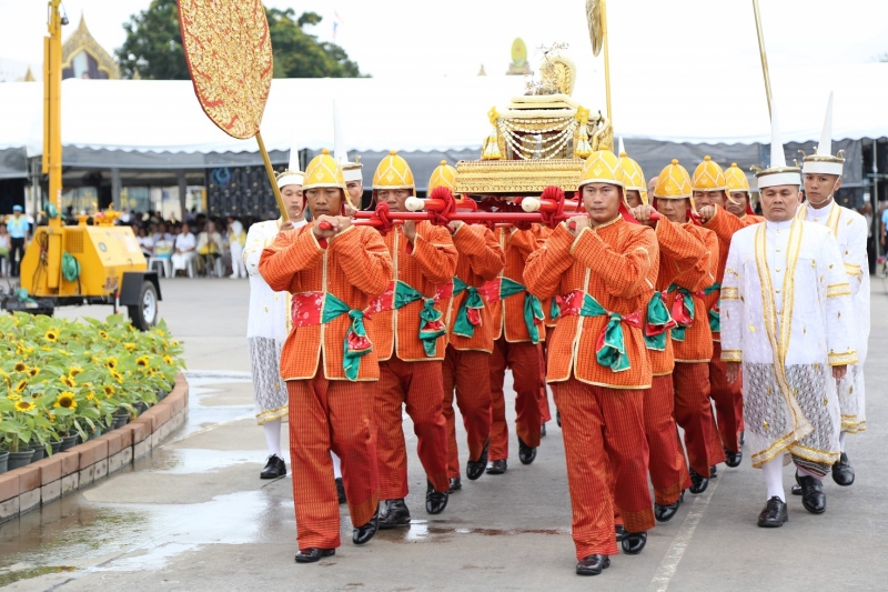 2562-03-25 พิธีมหามงคลบำเพ็ญพระราชกุศล และเจริญพระพุทธมนต์ถวายพระพรชัยมงคล
