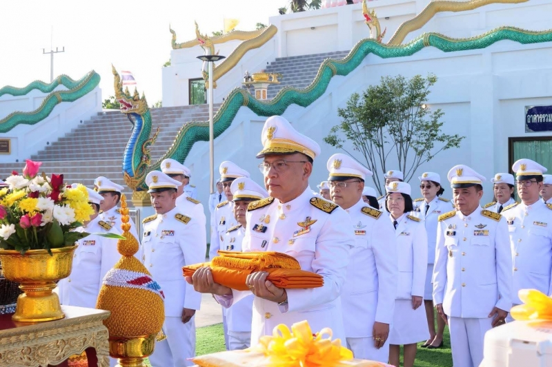 พระกฐินพระราชทาน