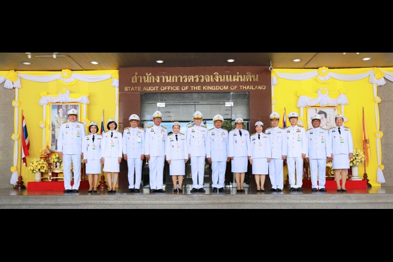 เฝ้าทูลละอองธุลีพระบาทในการพระราชพิธีบรมราชาภิเษก พุทธศักราช 2562