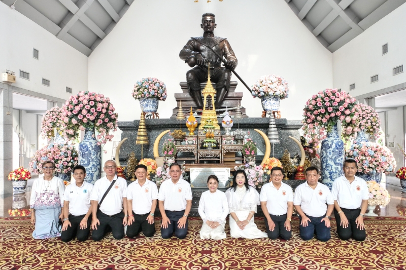 พิธีบวงสรวงดวงพระวิญญาณสมเด็จพระนเรศวรมหาราช ณ บริเวณวิหารสมเด็จพระนเรศวร วัดใหญ่ชัยมงคล จังหวัดพระนครศรีอยุธยา