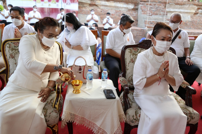 พิธีอธิษฐานจิตมวลสาร แผ่นจาร และแผ่นดวงชะตา 
