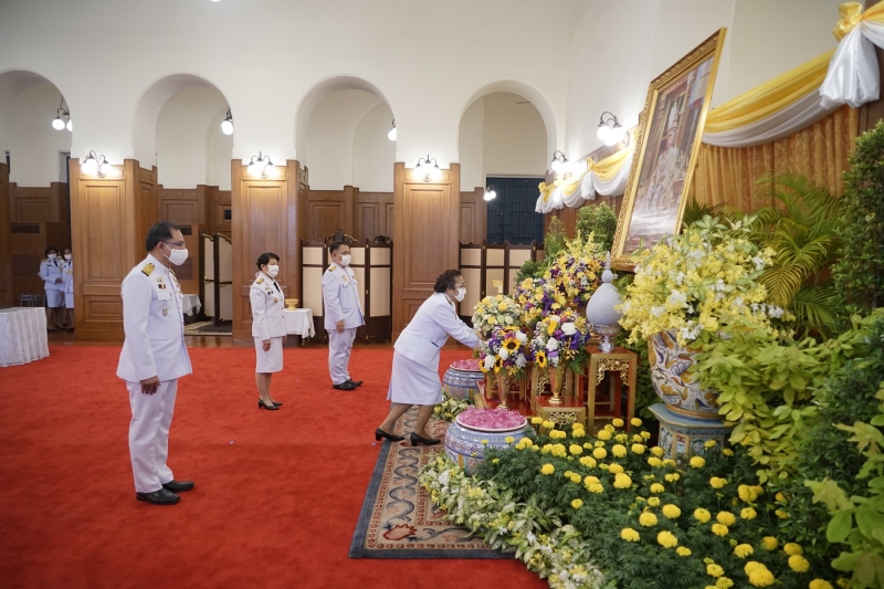  สตง. ลงนามถวายพระพรชัยมงคลพระบาทสมเด็จพระเจ้าอยู่หัว เนื่องในโอกาสวันฉัตรมงคล 4 พฤษภาคม 2563