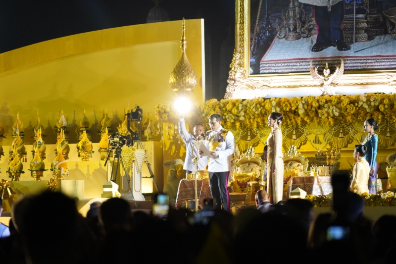  กิจกรรมเนื่องในวันคล้ายวันพระบรมราชสมภพพระบาทสมเด็จพระบรมชนกาธิเบศร มหาภูมิพลอดุลยเดชมหาราช บรมนาถบพิตร วันชาติ และวันพ่อแห่งชา