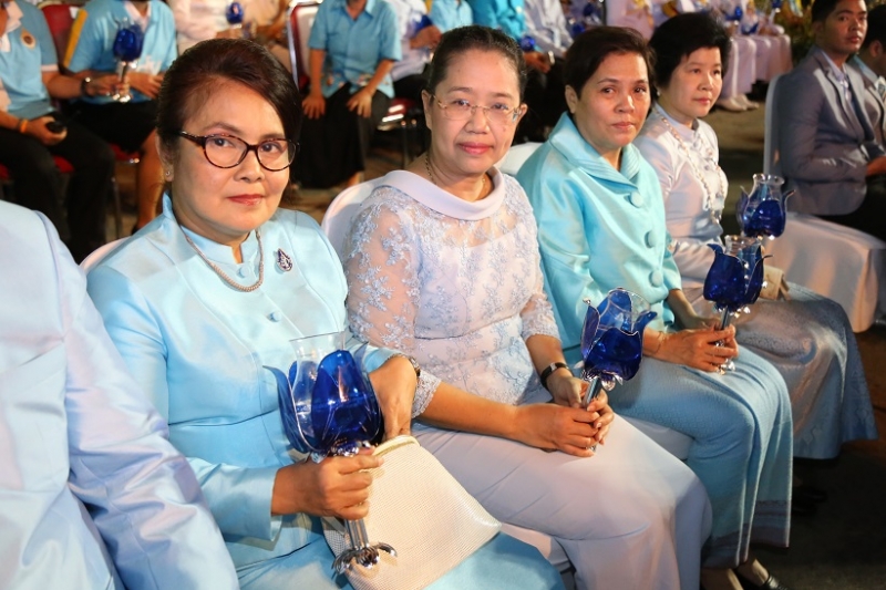 พิธีจุดเทียนชัยถวายพระพรในวันแม่ 12 สิงหาคม 2560