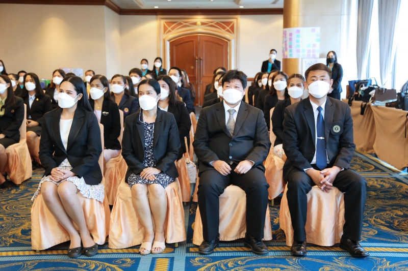 22  พิธีมอบประกาศนียบัตรโครงการฝึกอบรมเชิงปฏิบัติการ หลักสูตร “ชวนคุณครูรู้รักษ์เงินแผ่นดิน กับ สตง.