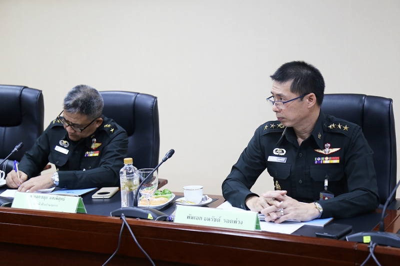  ผตง.ให้การต้อนรับหัวหน้าส่วนราชการขึ้นตรงนายกรัฐมนตรี เพื่อหารือข้อราชการและแลกเปลี่ยนความคิดเห็น