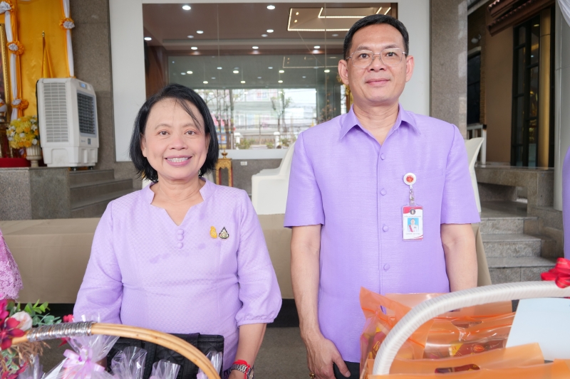 เฉลิมพระชนมพรรษา สมเด็จพระนางเจ้า ฯ พระบรมราชินี