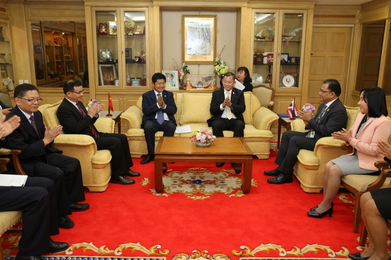 ปตง.ผตง.ให้การต้อนรับการเข้าเยี่ยมคารวะคณะผู้แทนมหาวิทยาลัยตรวจสอบหนานจิง