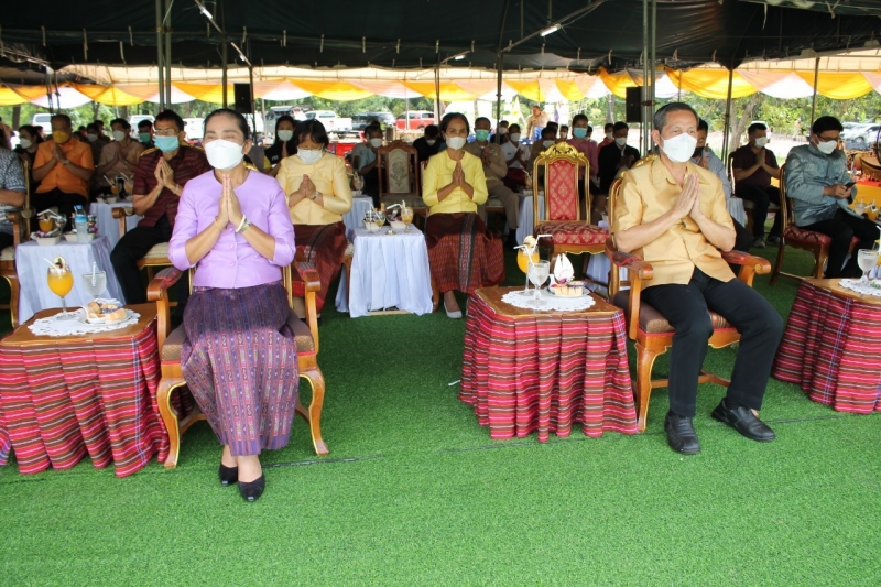 พิธีวางศิลาฤกษ์อาคารที่ทำการสำนักตรวจเงินแผ่นดินจังหวัดสุรินทร์ พร้อมอาคารชุดพักอาศัยและสิ่งก่อสร้างประกอบ