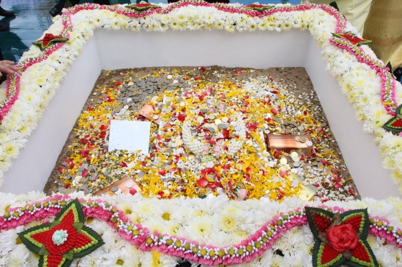 พิธีวางศิลาฤกษ์อาคารที่ทำการและอาคารชุดพักอาศัย และสิ่งก่อสร้างประกอบสำนักตรวจเงินแผ่นดินจังหวัดเพชรบูรณ์