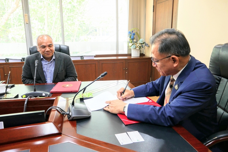 พิธีลงนามในสัญญาโครงการพัฒนาการตรวจเงินแผ่นดินอิเล็กทรอนิกส์แบบบูรณาการ (Thailand Smart e-Audit: TSEA) ระหว่าง สำนักงานการตรวจเง