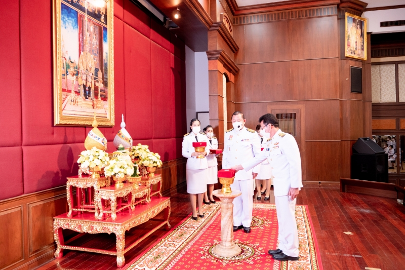 พิธีรับพระราชทานเครื่องราชอิสริยาภรณ์ชั้นสายสะพาย ประจำปี 2563