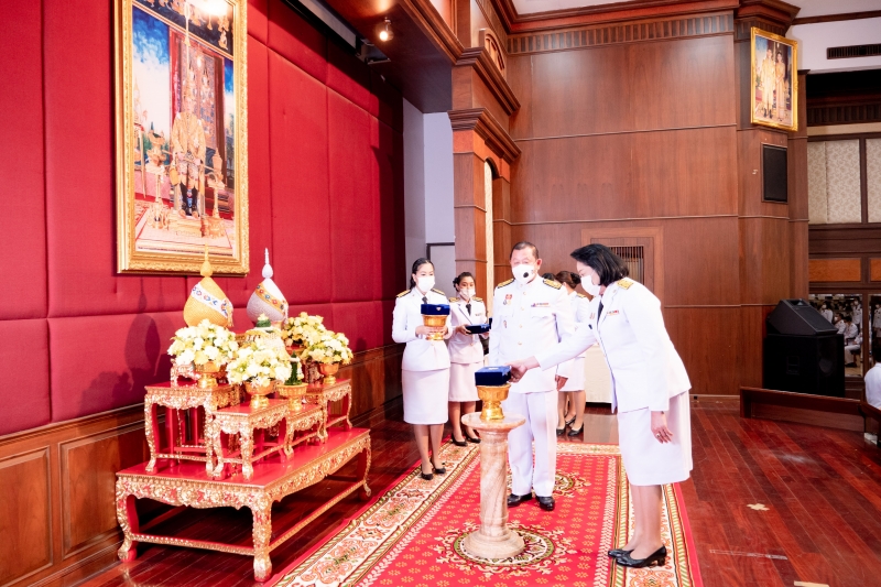 พิธีรับพระราชทานเครื่องราชอิสริยาภรณ์ชั้นสายสะพาย ประจำปี 2563