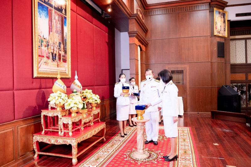 พิธีรับพระราชทานเครื่องราชอิสริยาภรณ์ชั้นสายสะพาย ประจำปี 2563