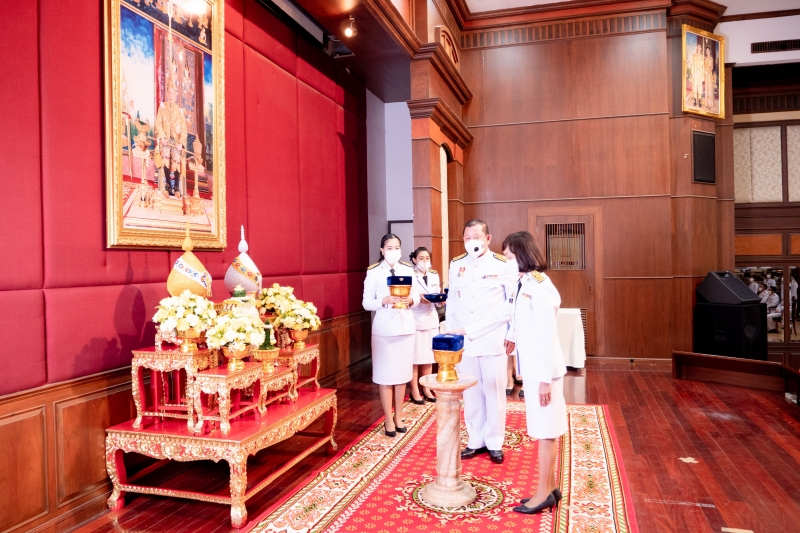พิธีรับพระราชทานเครื่องราชอิสริยาภรณ์ชั้นสายสะพาย ประจำปี 2563
