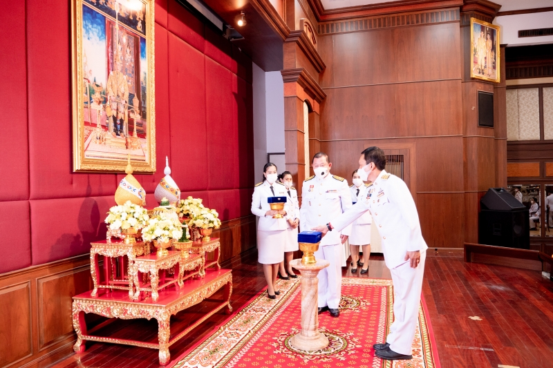 พิธีรับพระราชทานเครื่องราชอิสริยาภรณ์ชั้นสายสะพาย ประจำปี 2563