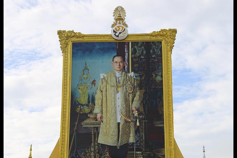 กิจกรรมเนื่องในโอกาสวันคล้ายวันพระบรมราชสมภพ พระบาทสมเด็จพระบรมชนกาธิเบศร มหาภูมิพลอดุลยเดชมหาราช บรมนาถบพิตร วันชาติ และวันพ่อแ